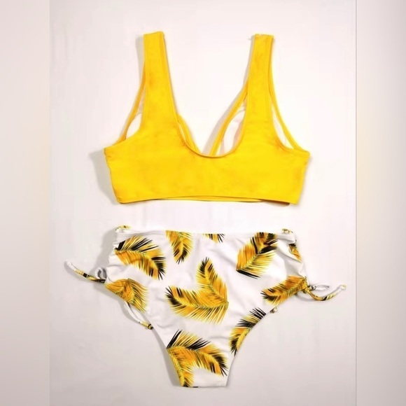 Leaf print yellow bikini set - Picture 5 of 9